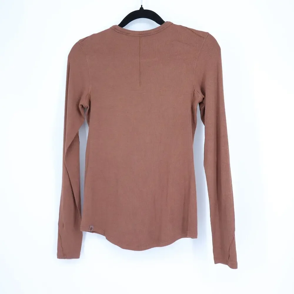 LULULEMON Long Sleeve Hold Tight Shirt Roasted Brown Ribbed Knit Top Women's 8